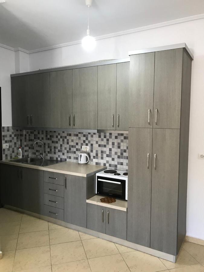 Rosemary Sea View Apts Sarandë Exterior foto