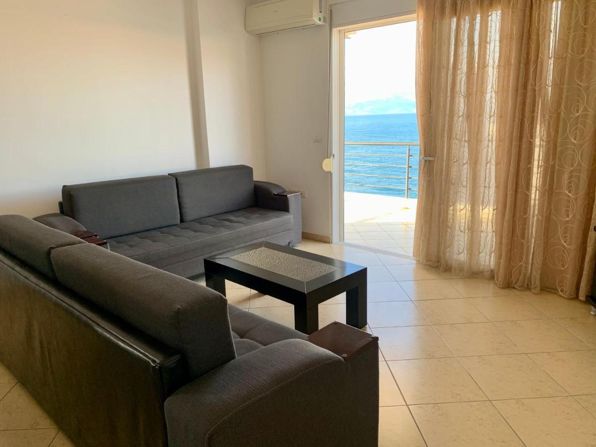Rosemary Sea View Apts Sarandë Exterior foto