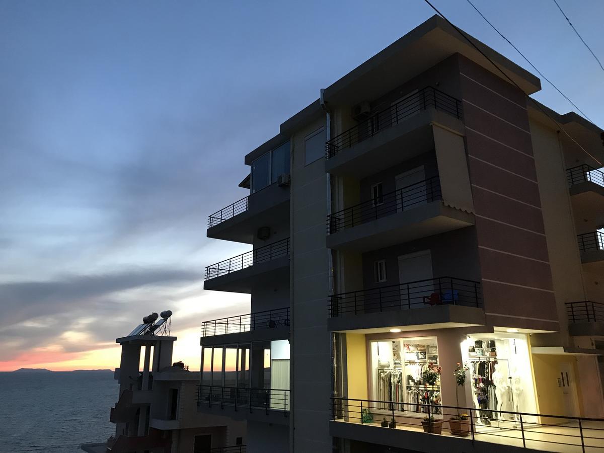 Rosemary Sea View Apts Sarandë Exterior foto